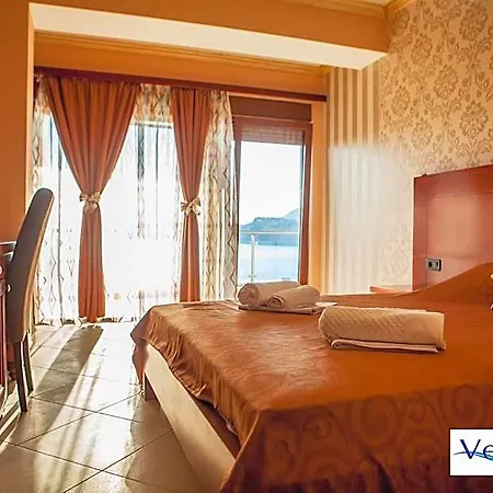 Hotel Velkom 4*