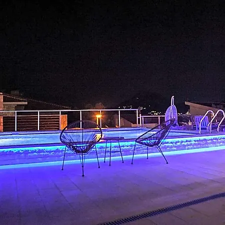 Velkom Hotel